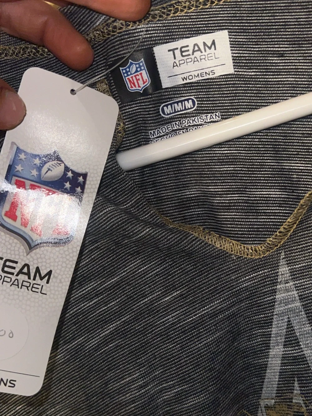 NFL New Orleans Saints Football Long-Sleeve Tee in Charcoal and Gold NWT Medium - Picture 2 of 4